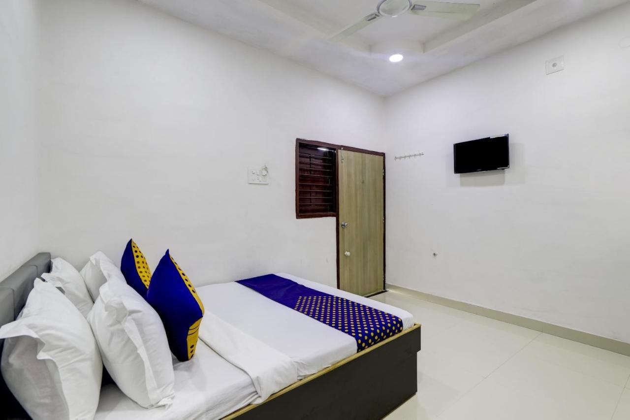 Spot On 71130 Hotel Shiv Krupa Anjār エクステリア 写真